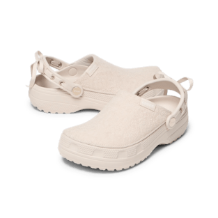 Crafted Lace Clog